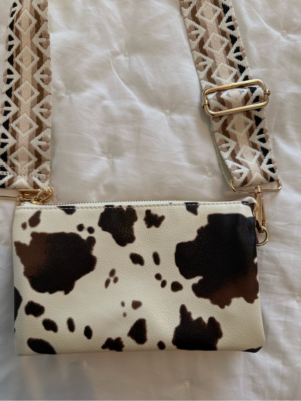 Jen & Co Vegan Leather Cow Print Crossbody Purse NEW with 3 Straps